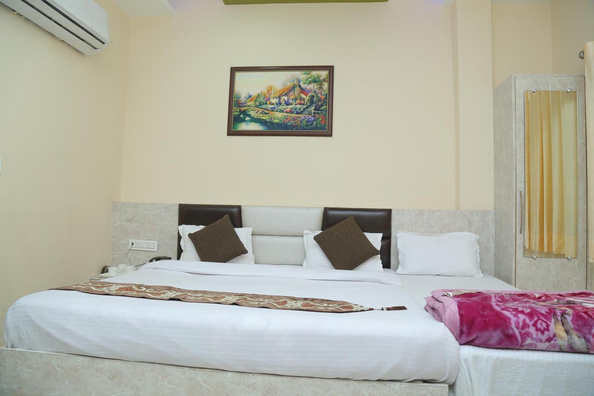 Hotel Golden Dreams Amritszár Kültér fotó